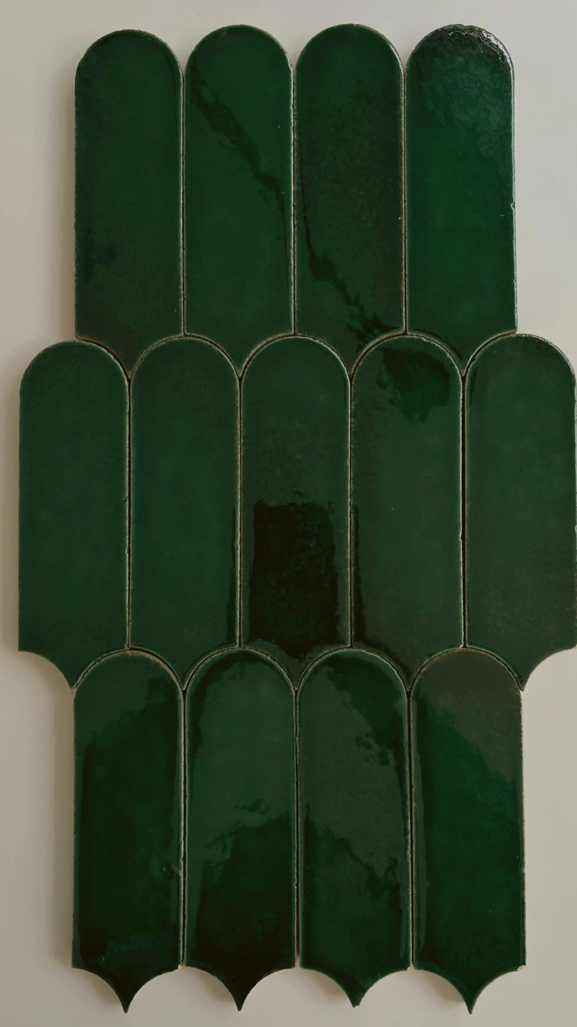 Fish scale tile